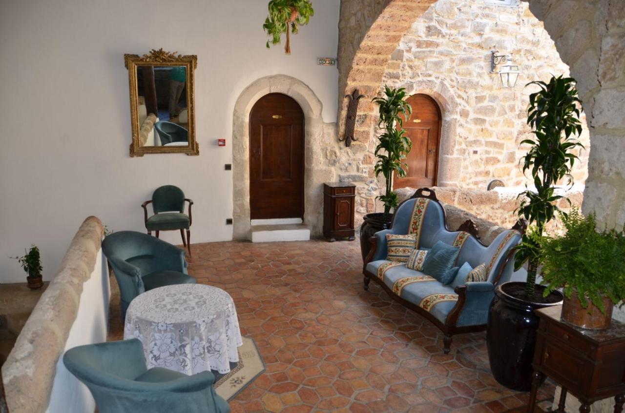 Chateauzen Madieres Exterior photo
