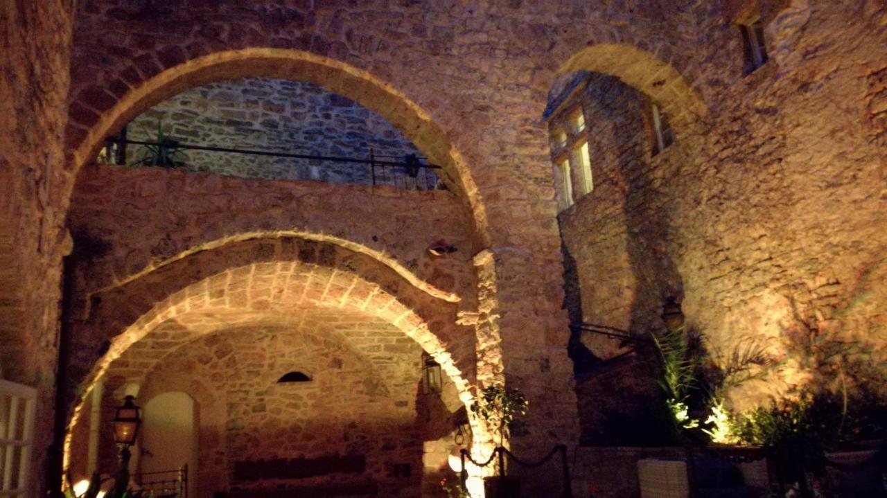 Chateauzen Madieres Exterior photo